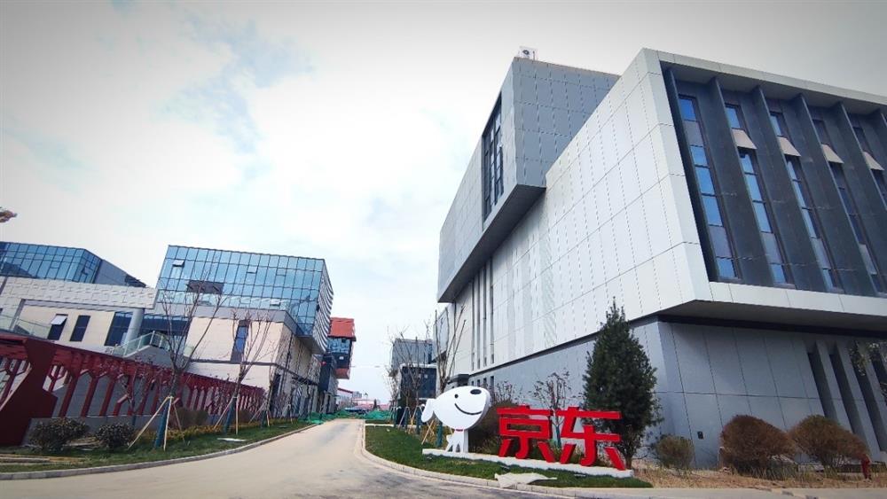 人民網(wǎng)、新華網(wǎng)、大眾網(wǎng)、濟(jì)南電視臺(tái)等多家媒體重磅報(bào)道產(chǎn)發(fā)集團(tuán)高質(zhì)量發(fā)展 成果經(jīng)驗(yàn)